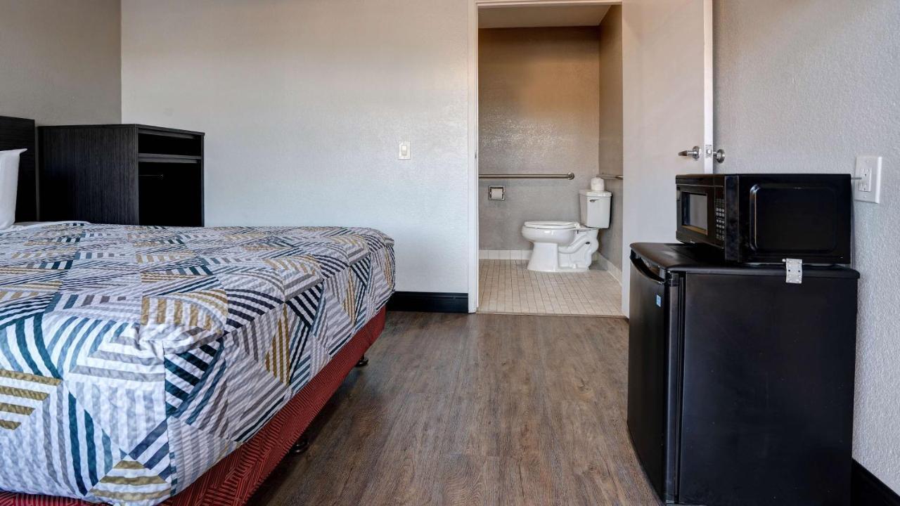 Hotel 6-arcata, Ca Cal Poly Humboldt 2*